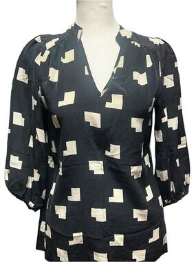 Navy silk Geometric Print V-Neck Blouse